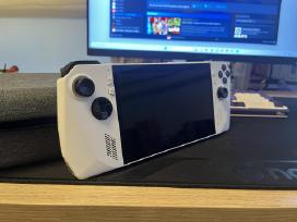 „Rog Ally Z1 Extreme“ konsolė su dėklu