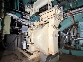 Cpm 7930-4 granuliavimo presas