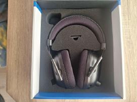Razer Blackshark V2 Pro Wireless console headset