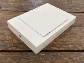 MacBook Air 13.6 M5 16 GB 512 SSD Sky Blue