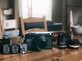 Fujifilm Gfx 50 R su objektyvais
