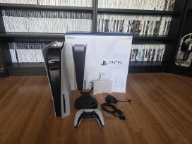 Ps5 Disc Edition + 2 Pulteliai (1 Visiškai Naujas)
