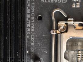 Z690 Aorus elite Ax Neveikia