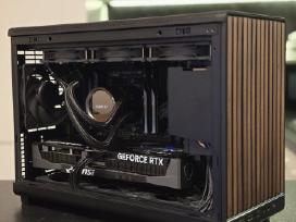 Lian Li matx 5070 Ti R9 9900x Gaming + Workstation