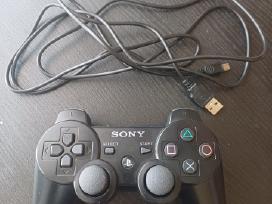 Sony PS3 pultelis (Dualshock 3) su laidu.