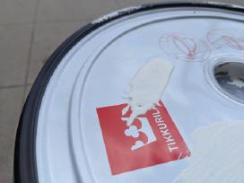 Akriliniai Tikkurila sienu dazai su balta spalva