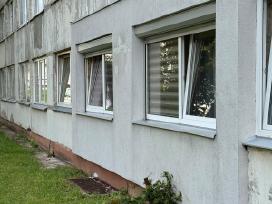 2 jų kambarių butas Liepų 18 atskiras įėjimas