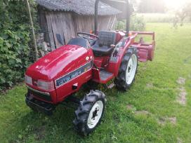 Japoniškas traktorius 4wd