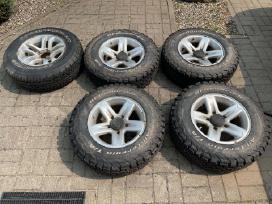 Bf goodrich ko2 225x75 r16