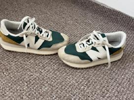 New Balance 237
