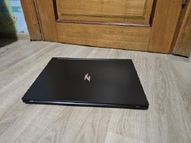 Acer Nitro V16 *Rtx 5070*