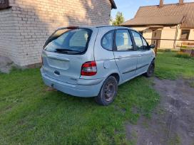 Renault Scenic dalimis