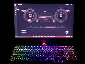 Lenovo Loq 15irx10 su pratesta garantija