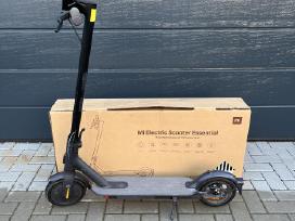 Xiaomi Mi Electric Scooter Essential