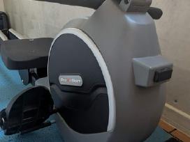 BH Fitness i.thames R311 irklavimo treniruoklis