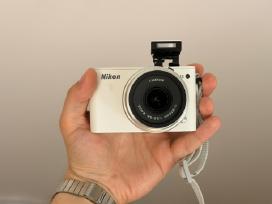 Nikon 1 J3 + 1 Nikkor 11-27.5mm f/3.5-5.6