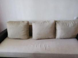 Sofa lova su miegamojo dalys