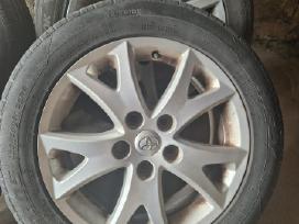 Toyota ratlankiai 205/55r16