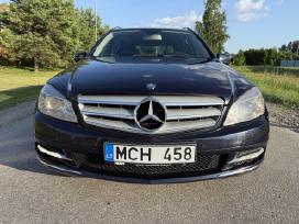 Mercedes Benz 220d