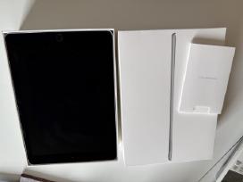 Apple iPad Pro 9.7
