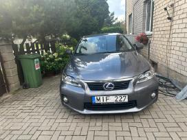 Lexus Ct200h
