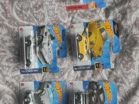 Hotwheels mašinėles