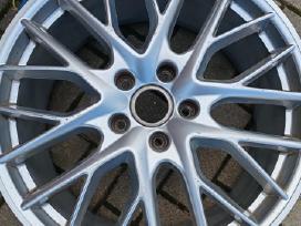Porsche dalys