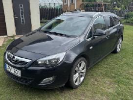 Opel astra sports tourier