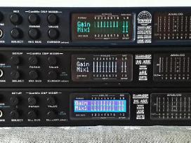 Motu garso interfeisai 828 ir Traveller