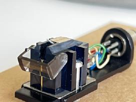 Patefono galvutė Denon Dl-160 Mc su laikikliu