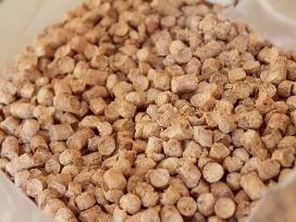 Briketai, granules