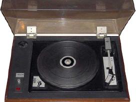 Melodija 104 Stereo patefonas