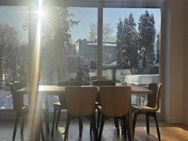 Itališkas dizaino stalas Colico, ąžuolo masyvas