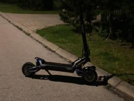 Custom Vsett 10+ vienintelis toks europoje