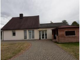 Gyvenamasis namas Akmenės rajone