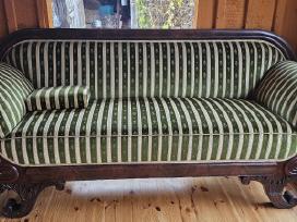 Klasikinė raižyto medžio sofa ir 6 kėdės