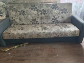Atiduodu,dovanuoju sofa loga.