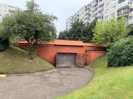 Parduodamas erdvus požeminis garažas Dūkštų g. 7,