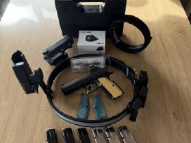Cz shadow2 Or