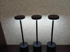 Pastatomas stalo šviestuvas