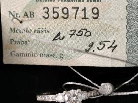Auksas 750 praba briliantai