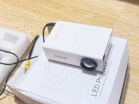 Naujas Mini LED projektorius