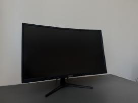 Msi lenktas monitorius