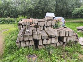 Parduodami kelio bortai