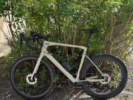Parduodamas BMC Roadmachine Six 2022 (58 dydis)