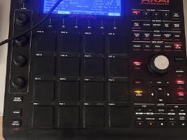 Mpc Studio Black