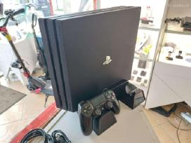 Playstation 4 Pro su 46 žaidimais ir Garantija