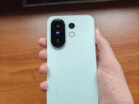 Vivo x200 Fe