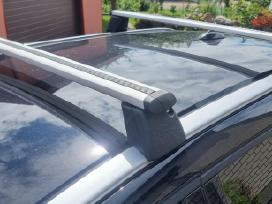 Volvo stogo skersiniai