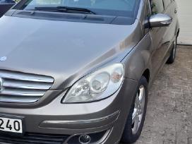 Mercedes Benz B200